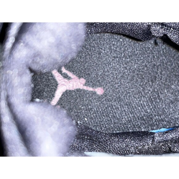 Nike Women’s Jordan 8 Retro Burgundy Bugs Bunny Pheonix Size 10.5 (Men's 9) - Picture 6 of 7